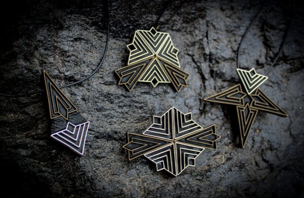 BROCHE GEOMÉTRICO